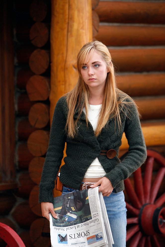 Heartland - Out of the Darkness - Film - Amber Marshall