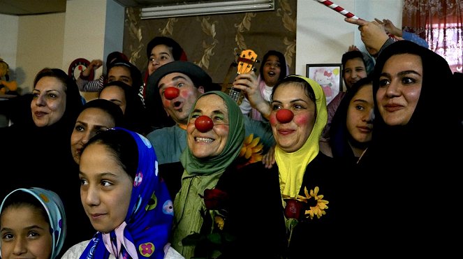 Joy In Iran - De la película - Susie Wimmer