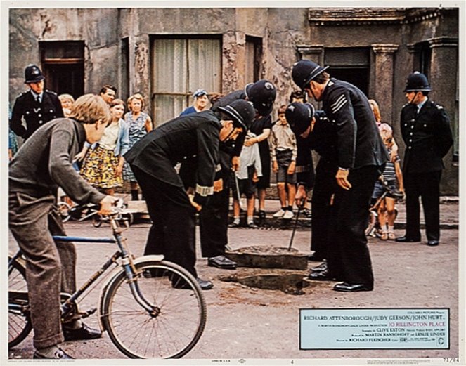 10 Rillington place - Lobby Cards