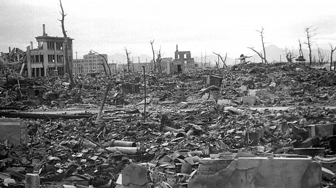 Les Coulisses de l'Histoire - Hiroshima, la défaite de Staline - Film
