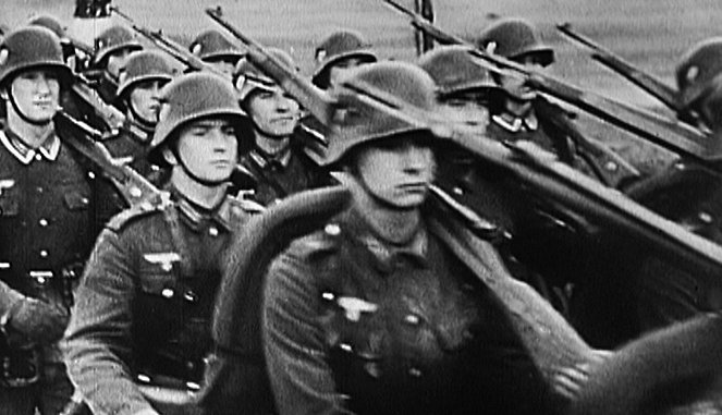 History Uncovered - Season 1 - The Marshall Plan saved Europe? - Photos