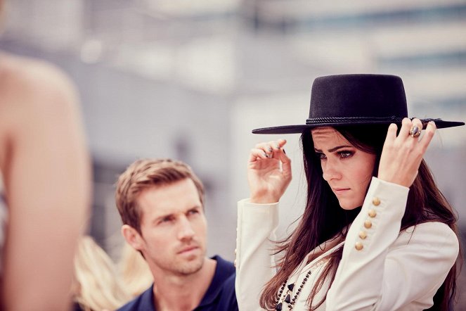 The Royals - Season 2 - Welcome Is Fashion and Ceremony - Kuvat elokuvasta - Alexandra Park