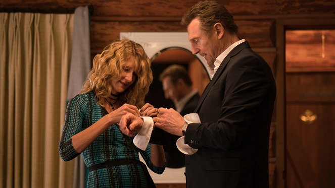 Przykładny obywatel - Z filmu - Laura Dern, Liam Neeson