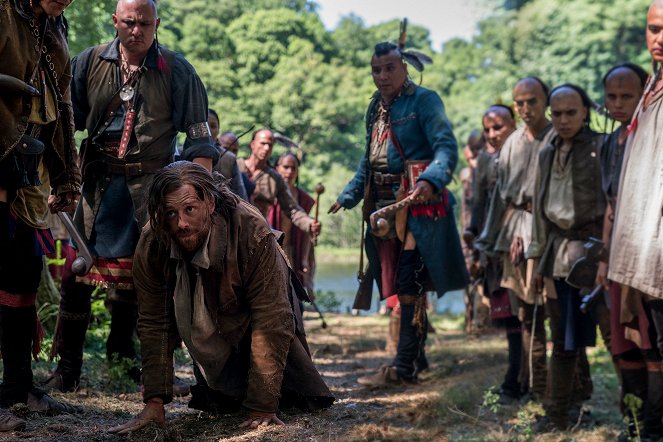 Outlander - Az idegen - A remény hal meg utoljára - Filmfotók - Richard Rankin