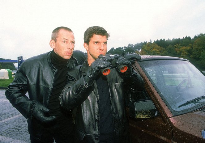 Alarm für Cobra 11 - Die Autobahnpolizei - Tod eines Reporters - Photos - Johannes Hitzblech, Jens Nünemann