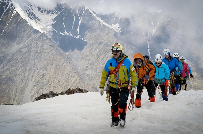 Töchter des Karakorums - Expedition in ein neues Leben - De filmes