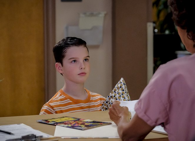 Young Sheldon - A Tummy Ache and a Whale of a Metaphor - Van film - Iain Armitage