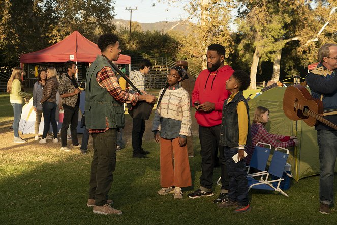 Black-ish - Les Joies du camping - Film - Marcus Scribner, Marsai Martin, Anthony Anderson, Miles Brown