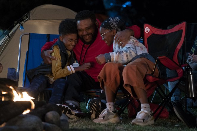 Czarno to widzę - Prywatna szkoła - Z filmu - Miles Brown, Anthony Anderson, Marsai Martin