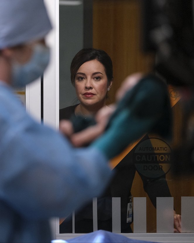 The Good Doctor - Season 2 - Quarantine - Part 2 - Photos - Alison Araya