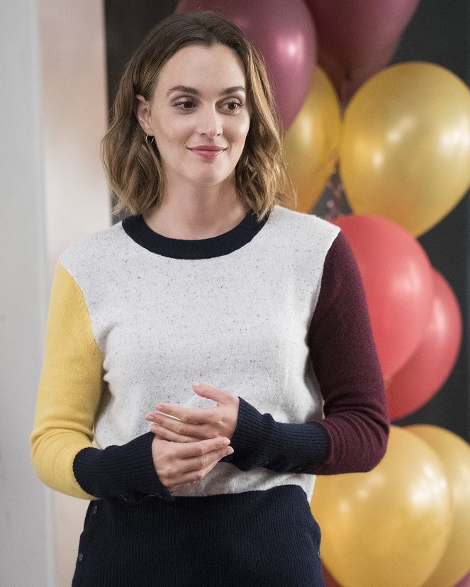 Single Parents - All Aboard the Two-Parent Struggle Bus - Van film - Leighton Meester