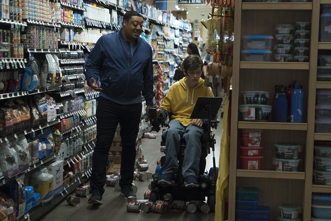 Speechless - R-O-- ROLL M-O-- MODEL - De la película - Cedric Yarbrough, Micah Fowler