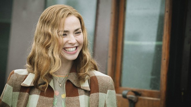 Trautmann - Do filme - Freya Mavor