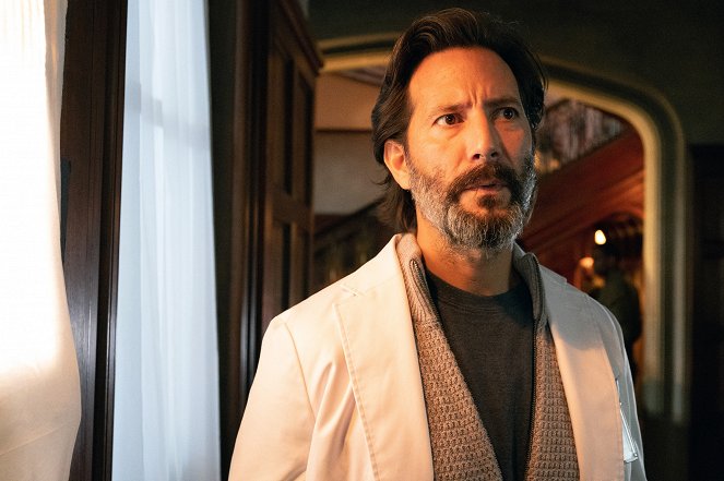 The Passage - That Never Should Have Happened to You - Photos - Henry Ian Cusick