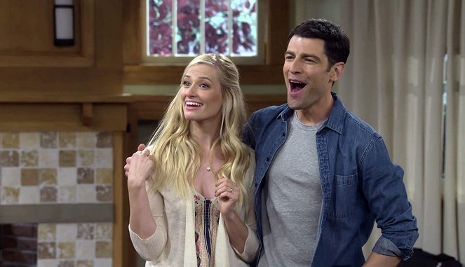 Beth Behrs, Max Greenfield