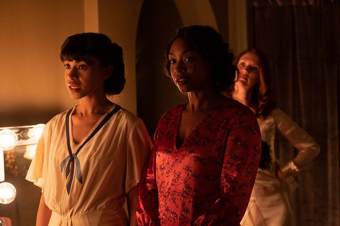 Frankie Drake Mysteries - Dressed to Kill - Photos