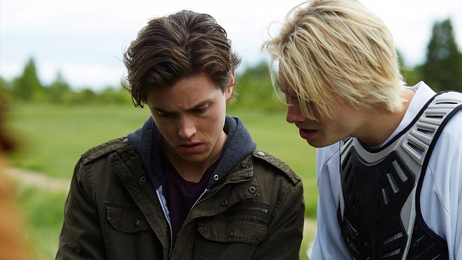 Eyewitness - The Lilies - Filmfotos - Tyler Young, James Paxton