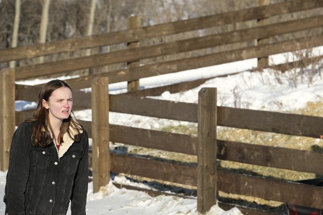 Šerifská hvězda - Série 2 - Prairie Gothic - Z filmu - Abigail Lawrie