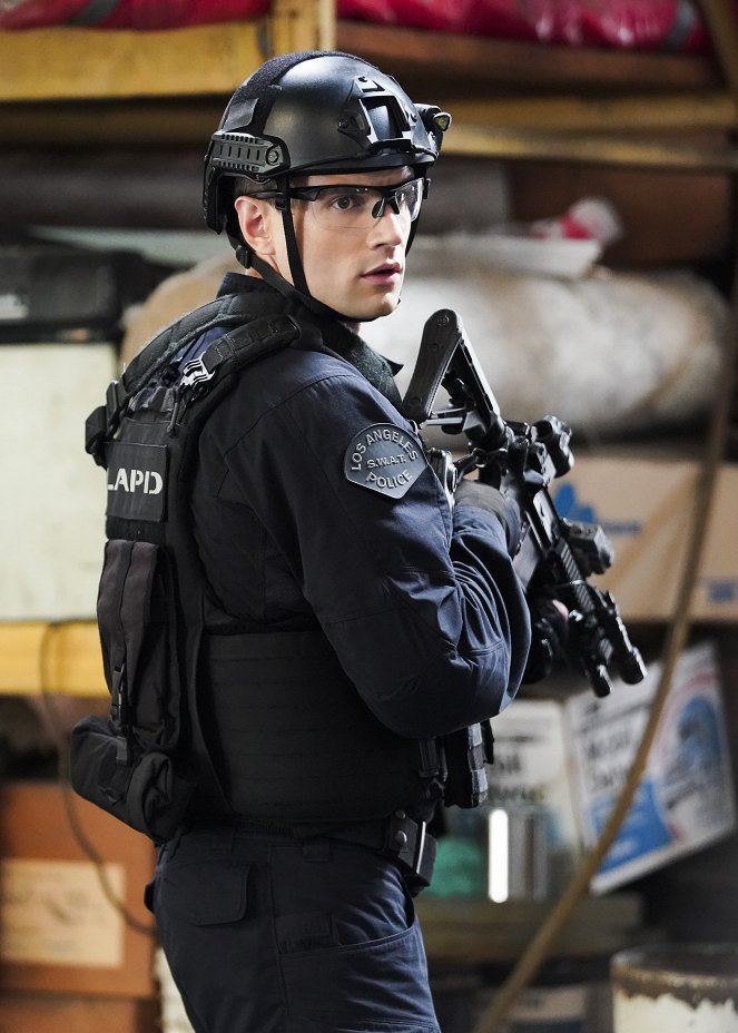 S.W.A.T. - Acte 2 - Film - Alex Russell