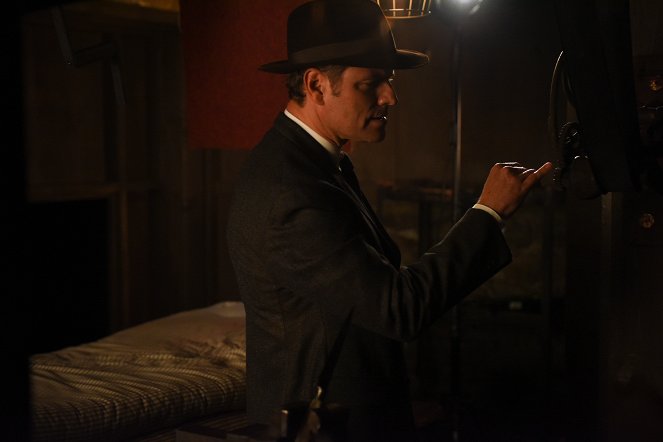 Frankie Drake Mysteries - Now You See Her - De la película