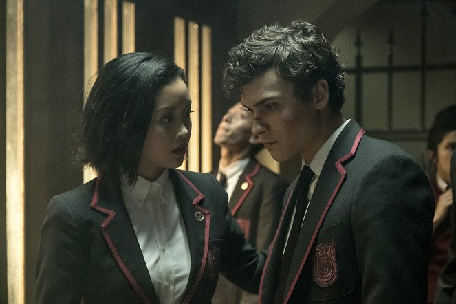 Deadly Class - Noise, Noise, Noise - Kuvat elokuvasta - Lana Condor, Benjamin Wadsworth