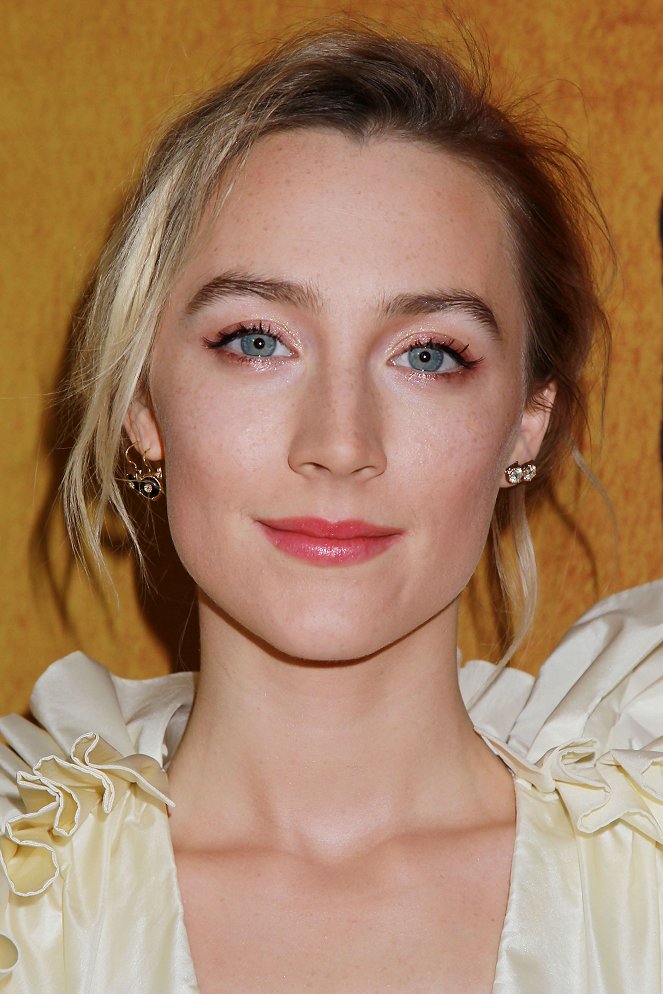 Mary Queen of Scots - Events - New York Premiere of Mary Queen of Scots on December 4, 2018 - Saoirse Ronan