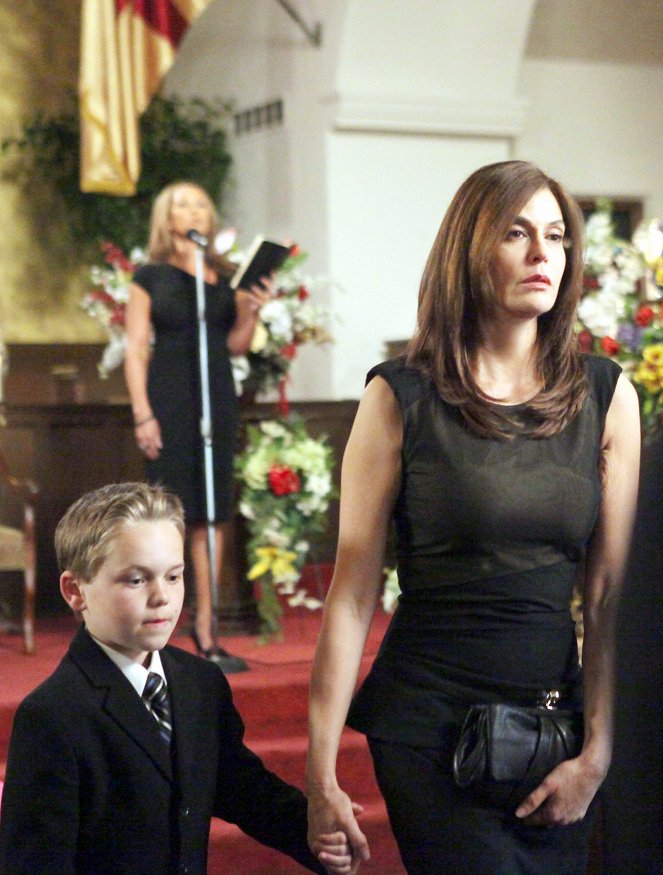 Desperate Housewives - Women and Death - Photos - Teri Hatcher