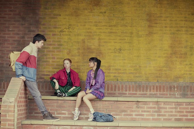 Sex Education - Episode 4 - Photos - Asa Butterfield, Lily Newmark, Alice Hewkin