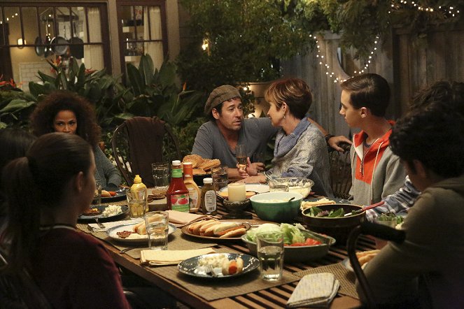 The Fosters - The Long Haul - Film - Sherri Saum, Rob Morrow, Annie Potts, Hayden Byerly