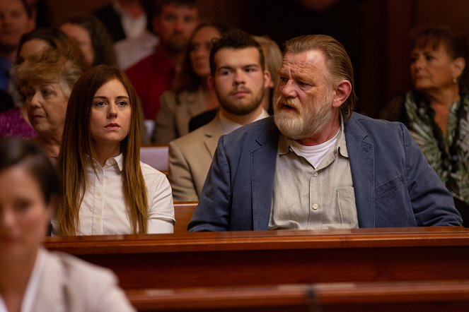 Mr. Mercedes - Fade to Blue - Photos - Justine Lupe, Brendan Gleeson