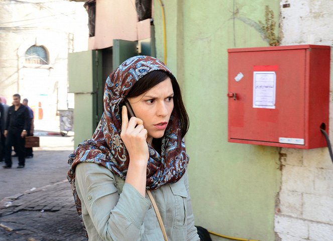 Homeland - Uśmiech - Z filmu - Claire Danes