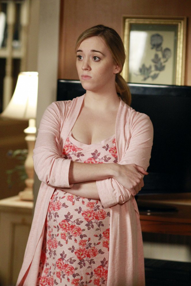 Desperate Housewives - Any Moment - Photos - Andrea Bowen