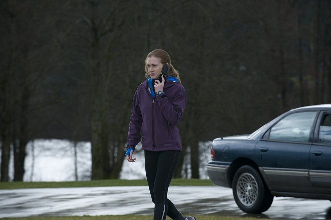 The Killing - Season 1 - Missing - Photos - Mireille Enos