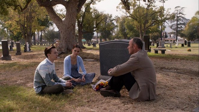 The Fosters - Season 5 - Mother's Day - Film - Hayden Byerly, Maia Mitchell, Jamie McShane