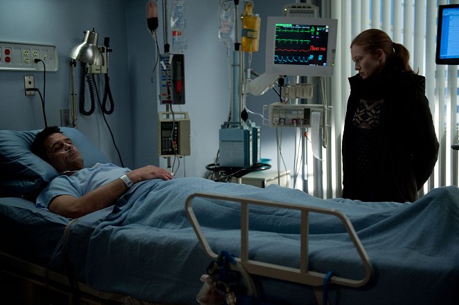 The Killing - My Lucky Day - Van film - Billy Campbell, Mireille Enos