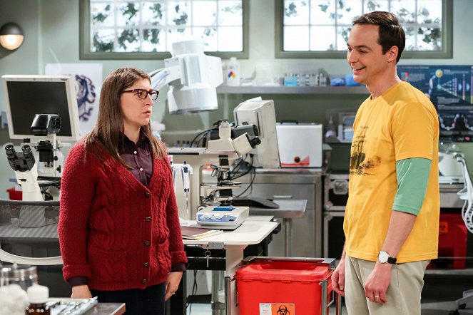 The Big Bang Theory - Season 12 - The Planetarium Collision - Van film - Mayim Bialik, Jim Parsons