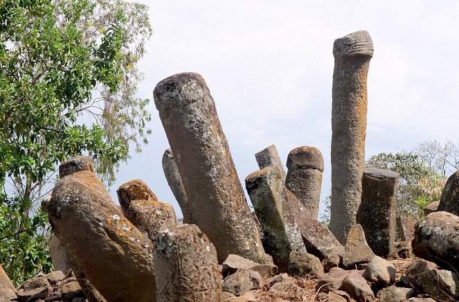 Äthiopiens phallische Megalithen - Filmfotos