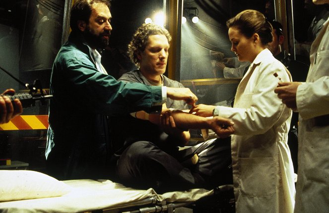 The Outer Limits - Season 2 - Afterlife - Making of - Mario Azzopardi, Clancy Brown, Barbara Garrick