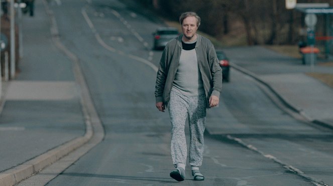 Tetthely - Season 50 - Ein Tag wie jeder andere - Filmfotók - Stephan Grossmann