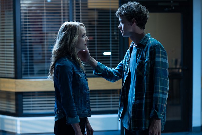 Happy Death Day 2U - Van film - Jessica Rothe, Israel Broussard