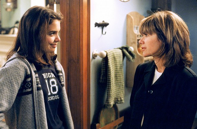 Dawson's Creek - Uncharted Waters - Photos - Katie Holmes, Mary-Margaret Humes
