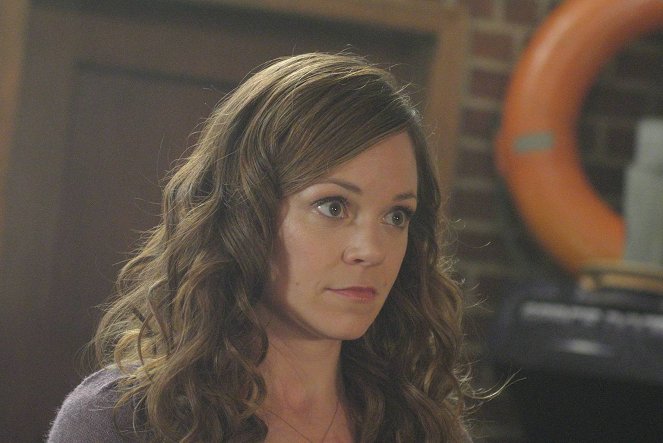 Witches of East End - A Parching Imbued - Photos - Rachel Boston