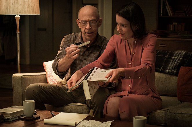 Counterpart - Season 2 - In from the Cold - Photos - J.K. Simmons, Olivia Williams