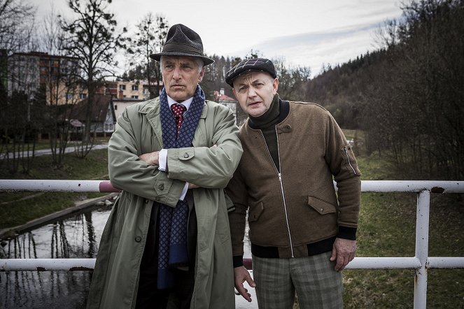 Strážmistr Topinka - Zločin na křižovatce - Werbefoto - Tomáš Hanák, Robert Nebřenský