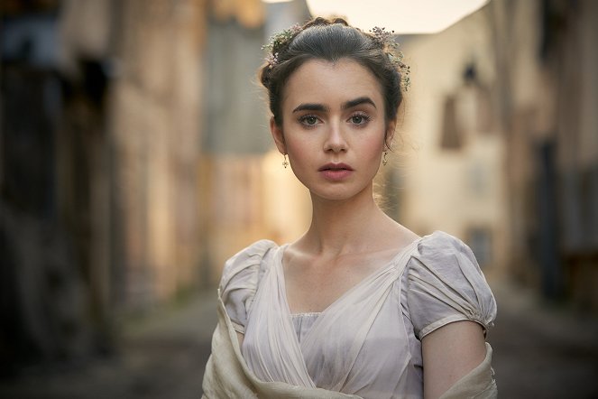 A nyomorultak - Episode 1 - Promóció fotók - Lily Collins