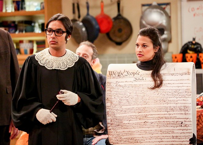 The Big Bang Theory - Season 12 - The Imitation Perturbation - Photos - Kunal Nayyar, Rati Gupta