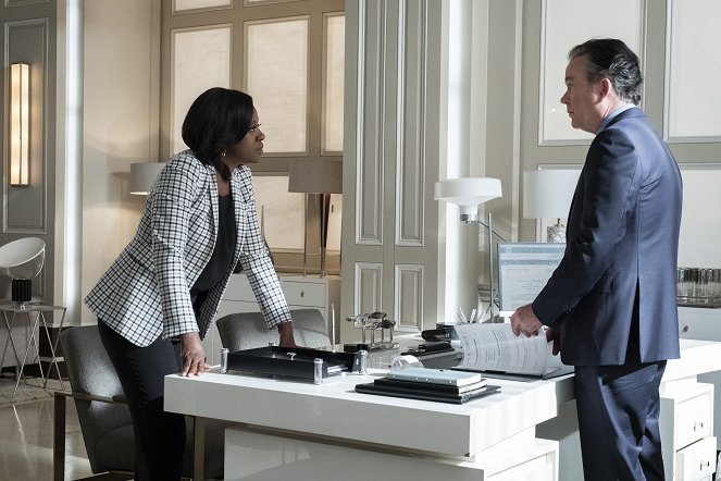 How to Get Away with Murder - Be the Martyr - Photos - Viola Davis, Timothy Hutton
