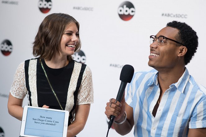 Whiskey Cavalier - Eventos - The cast and executive producers of ABC’s “Whiskey Cavalier” addressed the press at the 2019 TCA Winter Press Tour, at The Langham Huntington, in Pasadena, California - Lauren Cohan, Tyler James Williams