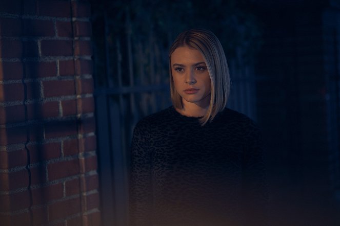 Pretty Little Liars: The Perfectionists - Promo - Hayley Erin