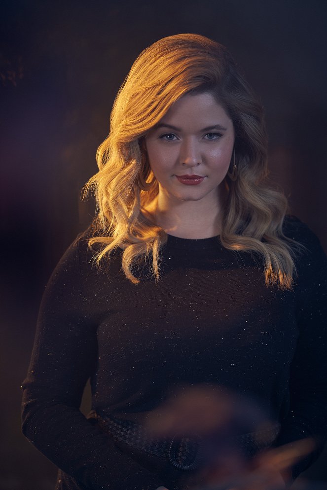 Prolhané krásky: Perfekcionistky - Promo - Sasha Pieterse